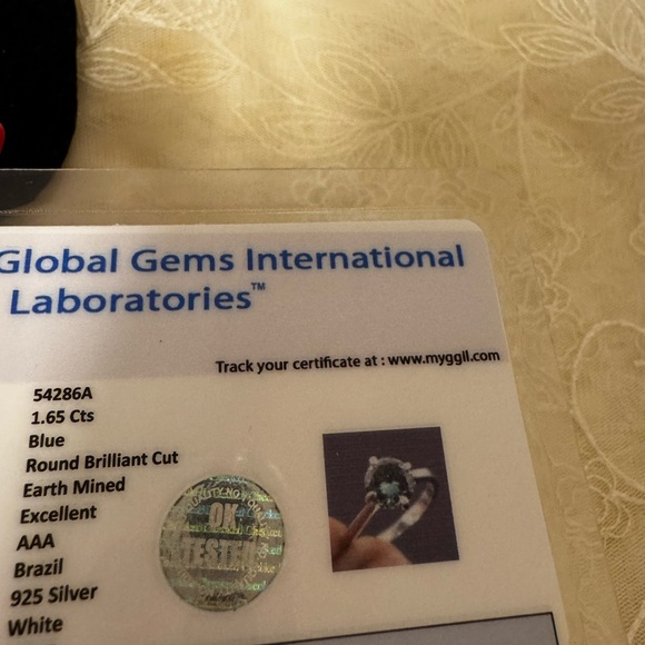 Genuine Blue Diamond 1.65 carats set in Sterling silver - Picture 8 of 12